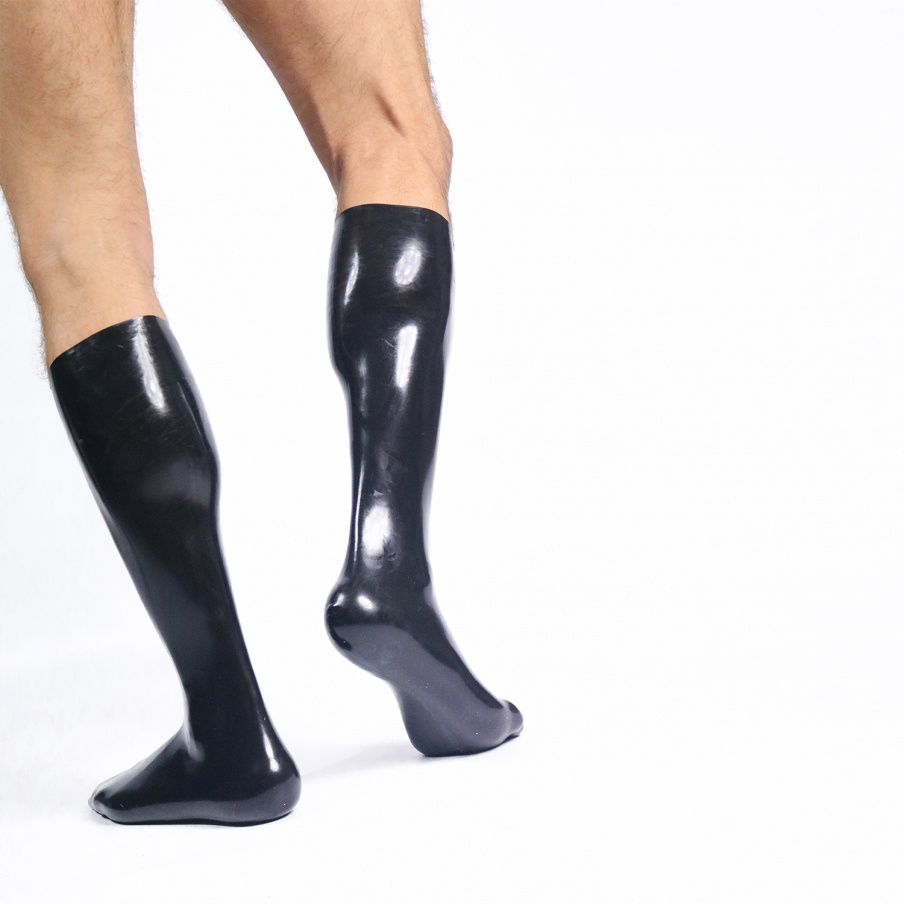 Schwarz glänzende Socken aus Gummi Dark-Line 31334